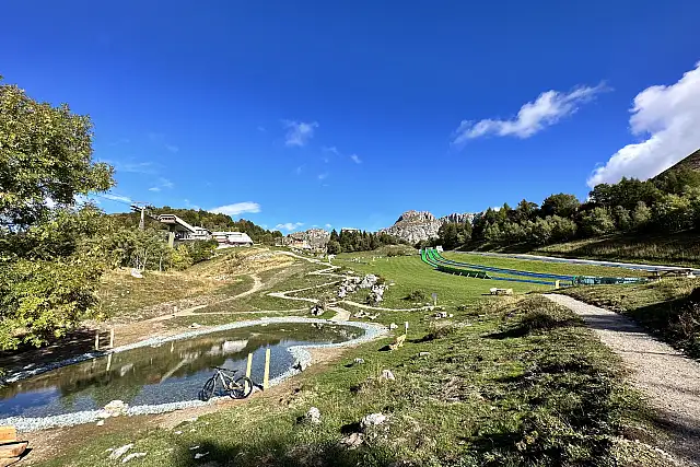 Barzio-Bobbio cable car, Gnomes' Park Playground Area, and Bobbiotube open every Saturday and Sunday in October